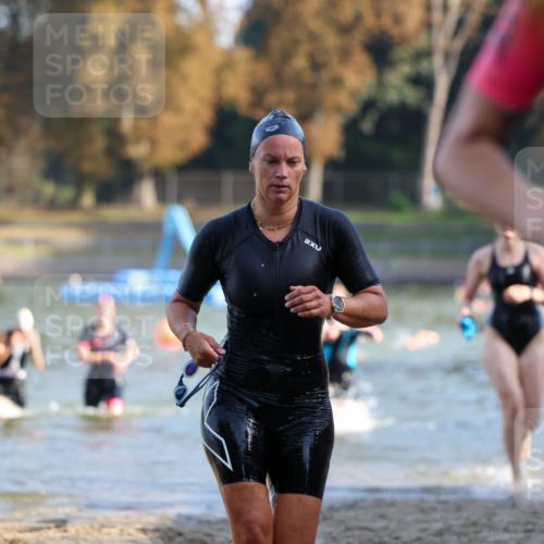 08.09.2024 - Stadtparktriathlon Michael Strokosch http://msf.ph/oto/7027065 08.09.2024 10:12:24 Schwimmen 278, 288, 306, 307, 319, 357 meine-sportfotos.de