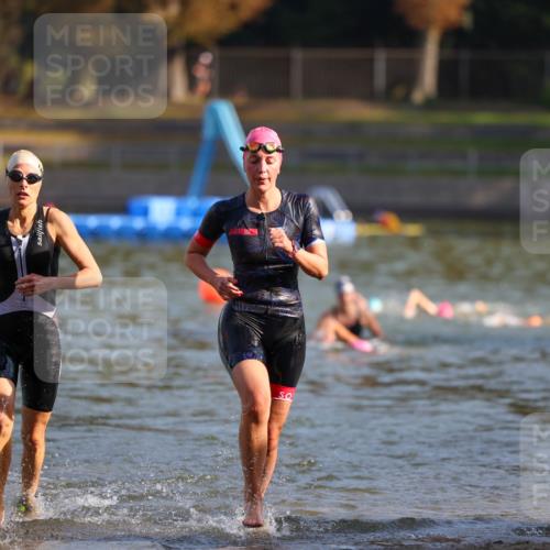 08.09.2024 - Stadtparktriathlon Michael Strokosch http://msf.ph/oto/7027159 08.09.2024 10:12:29 Schwimmen 306, 307, 319, 357 meine-sportfotos.de