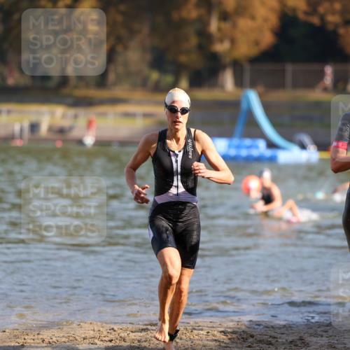 08.09.2024 - Stadtparktriathlon Michael Strokosch http://msf.ph/oto/7027188 08.09.2024 10:12:31 Schwimmen 306, 319, 357, 361 meine-sportfotos.de
