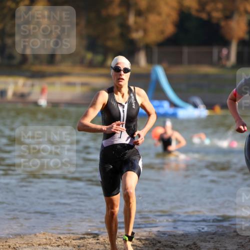 08.09.2024 - Stadtparktriathlon Michael Strokosch http://msf.ph/oto/7027192 08.09.2024 10:12:31 Schwimmen 306, 319, 357, 361 meine-sportfotos.de