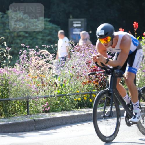 08.09.2024 - Stadtparktriathlon Zöllner http://msf.ph/oto/7027198 08.09.2024 10:54:33 Radfahren 372, 399, 417, 435 meine-sportfotos.de