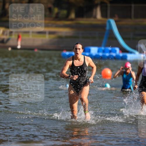 08.09.2024 - Stadtparktriathlon Michael Strokosch http://msf.ph/oto/7027242 08.09.2024 10:12:41 Schwimmen 290, 292, 352, 361 meine-sportfotos.de