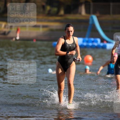 08.09.2024 - Stadtparktriathlon Michael Strokosch http://msf.ph/oto/7027254 08.09.2024 10:12:42 Schwimmen 290, 292, 352, 361 meine-sportfotos.de