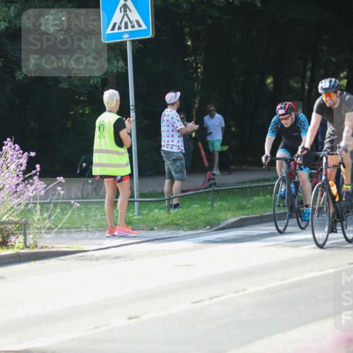08.09.2024 - Stadtparktriathlon Zöllner http://msf.ph/oto/7027303 08.09.2024 10:55:08 Radfahren 376, 386, 416, 425, 432, 458 meine-sportfotos.de