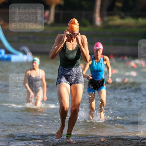 08.09.2024 - Stadtparktriathlon Michael Strokosch http://msf.ph/oto/7027322 08.09.2024 10:12:51 Schwimmen 290, 332, 338, 352 meine-sportfotos.de