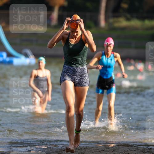 08.09.2024 - Stadtparktriathlon Michael Strokosch http://msf.ph/oto/7027326 08.09.2024 10:12:51 Schwimmen 290, 332, 338, 352 meine-sportfotos.de