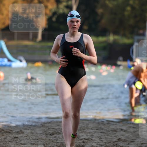 08.09.2024 - Stadtparktriathlon Michael Strokosch http://msf.ph/oto/7027413 08.09.2024 10:12:59 Schwimmen 332, 338 meine-sportfotos.de