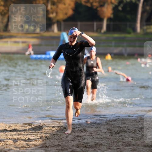 08.09.2024 - Stadtparktriathlon Michael Strokosch http://msf.ph/oto/7027454 08.09.2024 10:13:16 Schwimmen 287, 346, 358 meine-sportfotos.de