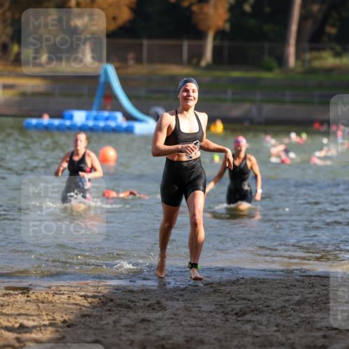 08.09.2024 - Stadtparktriathlon Michael Strokosch http://msf.ph/oto/7027517 08.09.2024 10:13:25 Schwimmen 264, 275, 322, 346 meine-sportfotos.de