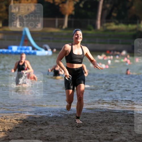 08.09.2024 - Stadtparktriathlon Michael Strokosch http://msf.ph/oto/7027529 08.09.2024 10:13:26 Schwimmen 264, 275, 322, 346 meine-sportfotos.de