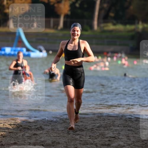 08.09.2024 - Stadtparktriathlon Michael Strokosch http://msf.ph/oto/7027531 08.09.2024 10:13:26 Schwimmen 264, 275, 322, 346 meine-sportfotos.de