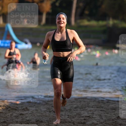 08.09.2024 - Stadtparktriathlon Michael Strokosch http://msf.ph/oto/7027542 08.09.2024 10:13:27 Schwimmen 264, 275, 310, 322, 346 meine-sportfotos.de