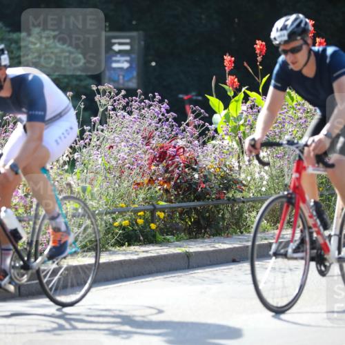 08.09.2024 - Stadtparktriathlon Zöllner http://msf.ph/oto/7027560 08.09.2024 10:56:15 Radfahren 395, 398, 424, 427, 444, 465 meine-sportfotos.de
