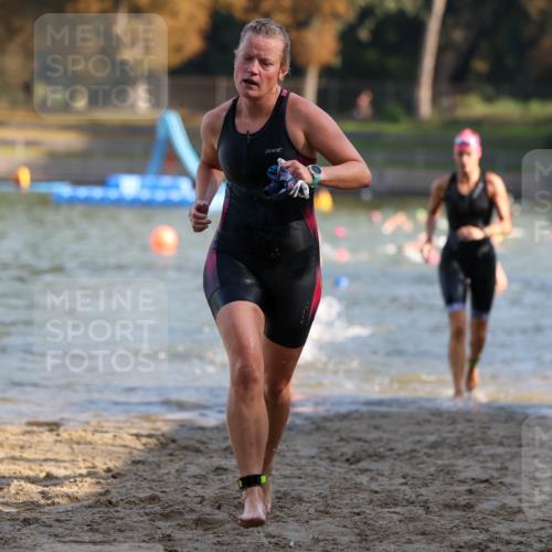 08.09.2024 - Stadtparktriathlon Michael Strokosch http://msf.ph/oto/7027580 08.09.2024 10:13:33 Schwimmen 264, 275, 310, 322 meine-sportfotos.de