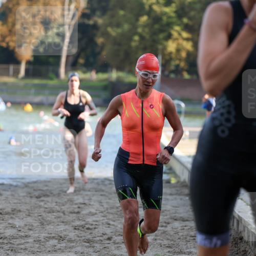 08.09.2024 - Stadtparktriathlon Michael Strokosch http://msf.ph/oto/7027624 08.09.2024 10:13:39 Schwimmen 264, 305, 310, 318, 322, 363 meine-sportfotos.de
