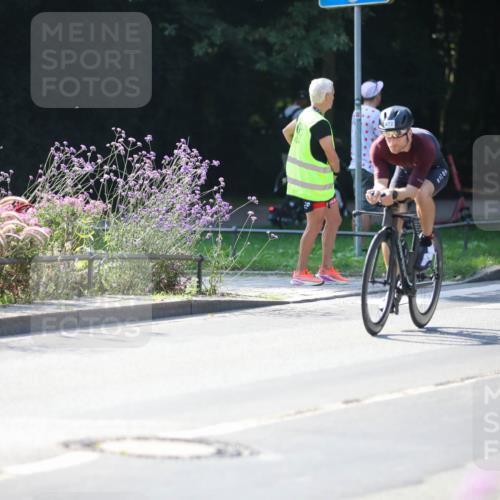 08.09.2024 - Stadtparktriathlon Zöllner http://msf.ph/oto/7027702 08.09.2024 10:56:57 Radfahren 375, 389, 472, 515, 557 meine-sportfotos.de