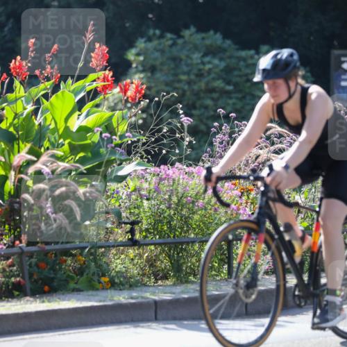 08.09.2024 - Stadtparktriathlon Zöllner http://msf.ph/oto/7027754 08.09.2024 10:57:14 Radfahren 280, 369, 414, 480 meine-sportfotos.de