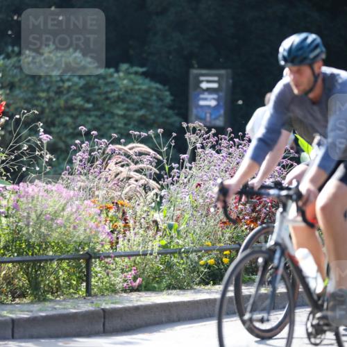 08.09.2024 - Stadtparktriathlon Zöllner http://msf.ph/oto/7027788 08.09.2024 10:57:26 Radfahren 383, 414, 459, 460, 480, 485, 504, 512 meine-sportfotos.de