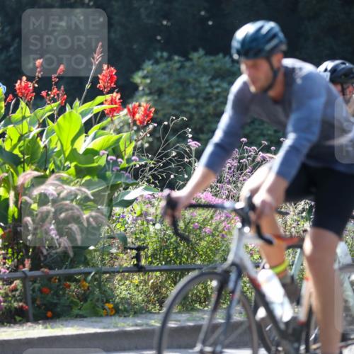 08.09.2024 - Stadtparktriathlon Zöllner http://msf.ph/oto/7027791 08.09.2024 10:57:26 Radfahren 383, 414, 459, 460, 480, 485, 504, 512 meine-sportfotos.de