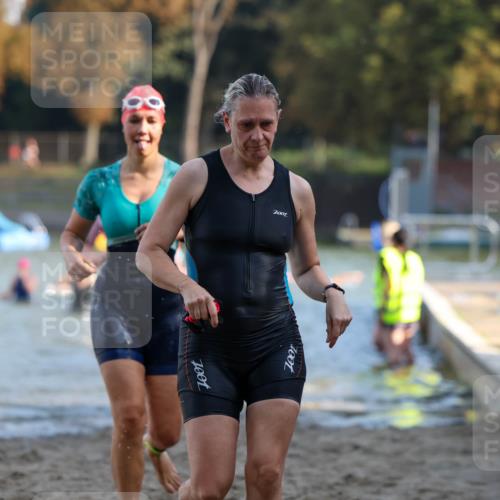 08.09.2024 - Stadtparktriathlon Michael Strokosch http://msf.ph/oto/7027795 08.09.2024 10:14:03 Schwimmen 284, 299, 304, 308, 313, 340, 344 meine-sportfotos.de