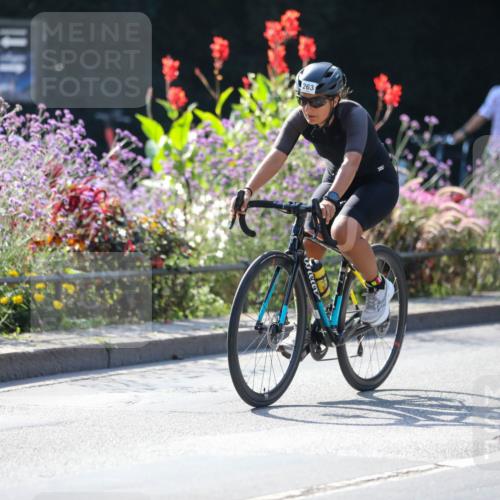 08.09.2024 - Stadtparktriathlon Zöllner http://msf.ph/oto/7027848 08.09.2024 10:57:38 Radfahren 263, 338, 394, 420, 457, 460, 464, 483, 546 meine-sportfotos.de