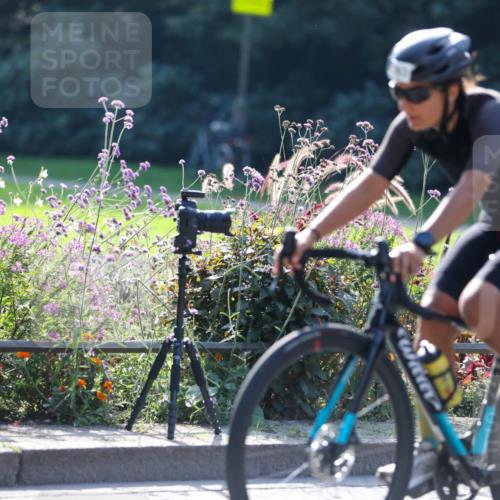 08.09.2024 - Stadtparktriathlon Zöllner http://msf.ph/oto/7027855 08.09.2024 10:57:39 Radfahren 263, 338, 394, 420, 457, 464, 483, 546 meine-sportfotos.de