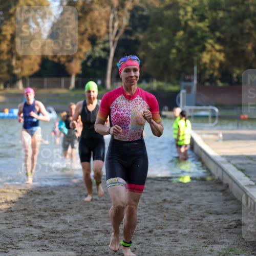 08.09.2024 - Stadtparktriathlon Michael Strokosch http://msf.ph/oto/7027876 08.09.2024 10:14:17 Schwimmen 284, 286, 311, 341, 348, 1936, 1937 meine-sportfotos.de