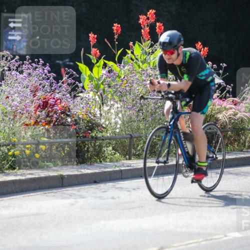 08.09.2024 - Stadtparktriathlon Zöllner http://msf.ph/oto/7027934 08.09.2024 10:57:56 Radfahren 265, 421, 438, 453, 481, 499 meine-sportfotos.de