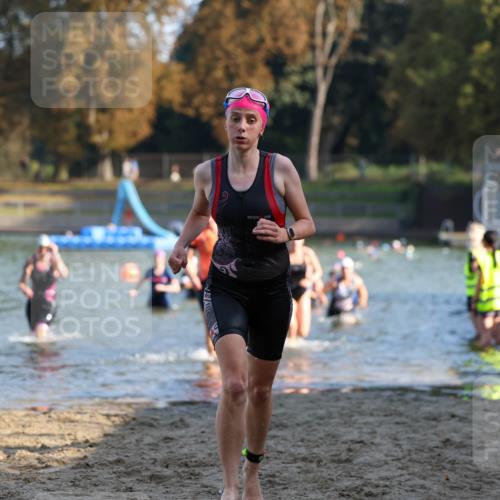 08.09.2024 - Stadtparktriathlon Michael Strokosch http://msf.ph/oto/7027944 08.09.2024 10:14:25 Schwimmen 274, 283, 286, 303, 321, 341, 354, 1936 meine-sportfotos.de