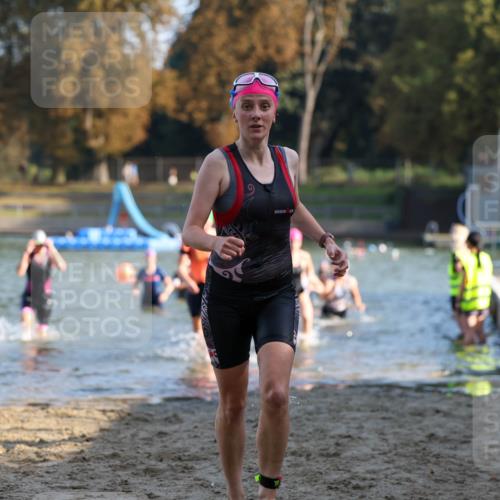 08.09.2024 - Stadtparktriathlon Michael Strokosch http://msf.ph/oto/7027946 08.09.2024 10:14:25 Schwimmen 274, 283, 286, 303, 321, 341, 354, 1936 meine-sportfotos.de