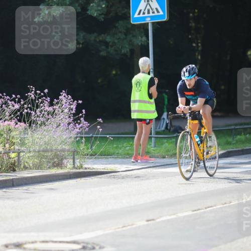 08.09.2024 - Stadtparktriathlon Zöllner http://msf.ph/oto/7027983 08.09.2024 10:58:18 Radfahren 473, 511, 519, 534, 539, 545, 559 meine-sportfotos.de