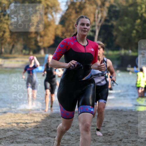 08.09.2024 - Stadtparktriathlon Michael Strokosch http://msf.ph/oto/7028015 08.09.2024 10:14:36 Schwimmen 274, 282, 283, 293, 302, 303, 312, 321, 323, 349, 351, 354, 356, 359 meine-sportfotos.de