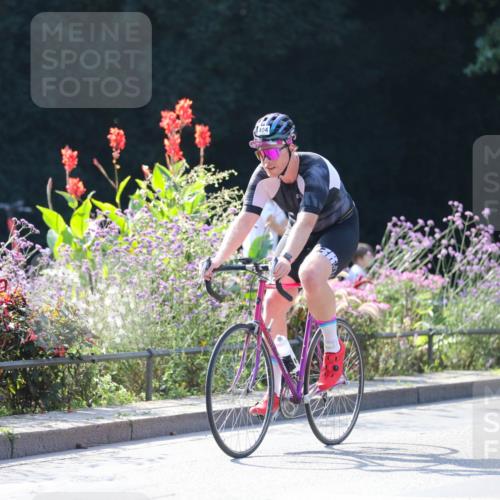 08.09.2024 - Stadtparktriathlon Zöllner http://msf.ph/oto/7028079 08.09.2024 10:58:48 Radfahren 335, 396, 403, 404, 430, 452, 475, 533 meine-sportfotos.de