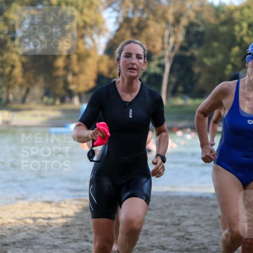 08.09.2024 - Stadtparktriathlon Michael Strokosch http://msf.ph/oto/7028098 08.09.2024 10:14:46 Schwimmen 282, 323, 349, 351, 356 meine-sportfotos.de