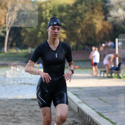 08.09.2024 - Stadtparktriathlon Michael Strokosch http://msf.ph/oto/7028132 08.09.2024 10:14:50 Schwimmen 349 meine-sportfotos.de
