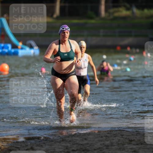 08.09.2024 - Stadtparktriathlon Michael Strokosch http://msf.ph/oto/7028145 08.09.2024 10:15:03 Schwimmen 268, 316 meine-sportfotos.de