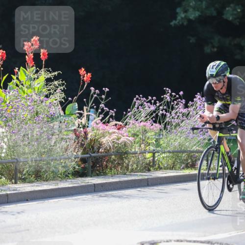 08.09.2024 - Stadtparktriathlon Zöllner http://msf.ph/oto/7028153 08.09.2024 10:59:13 Radfahren 329, 401, 413, 470, 544 meine-sportfotos.de
