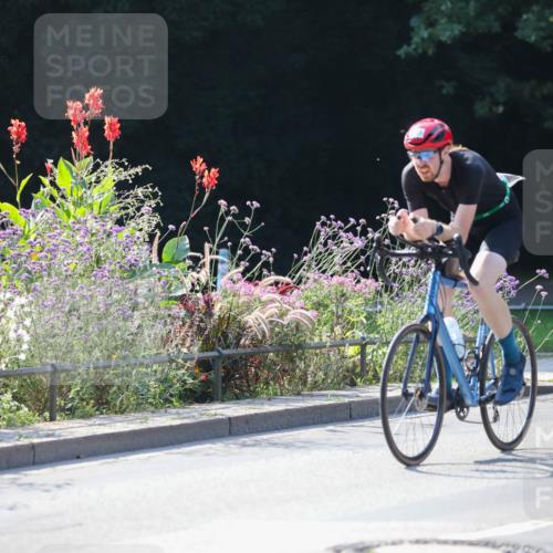 08.09.2024 - Stadtparktriathlon Zöllner http://msf.ph/oto/7028162 08.09.2024 10:59:16 Radfahren 329, 401, 413, 470, 524, 544 meine-sportfotos.de