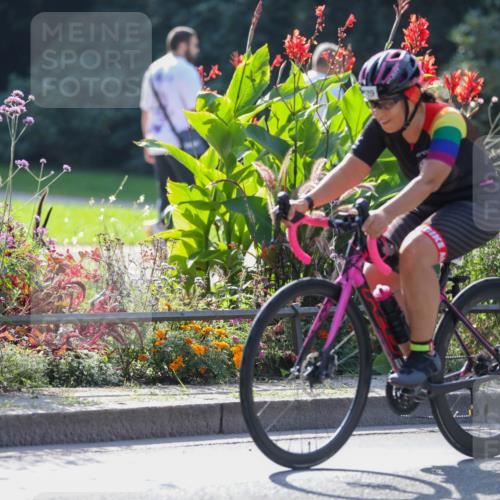 08.09.2024 - Stadtparktriathlon Zöllner http://msf.ph/oto/7028194 08.09.2024 10:59:22 Radfahren 329, 356, 391, 402, 423, 462, 513, 524 meine-sportfotos.de