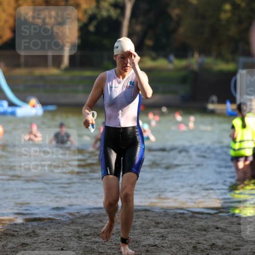 08.09.2024 - Stadtparktriathlon Michael Strokosch http://msf.ph/oto/7028195 08.09.2024 10:15:08 Schwimmen 268, 316 meine-sportfotos.de