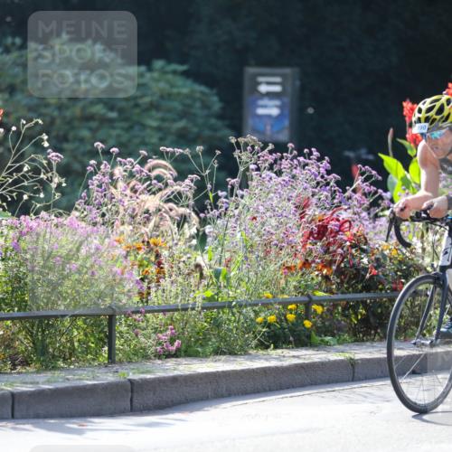 08.09.2024 - Stadtparktriathlon Zöllner http://msf.ph/oto/7028251 08.09.2024 10:59:36 Radfahren 354, 360, 362, 387, 390, 391, 402, 423, 428, 449, 501 meine-sportfotos.de