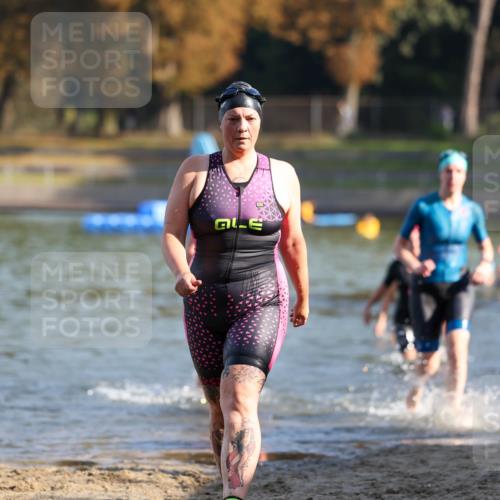 08.09.2024 - Stadtparktriathlon Michael Strokosch http://msf.ph/oto/7028279 08.09.2024 10:15:29 Schwimmen 266, 273, 289, 296, 315, 335 meine-sportfotos.de