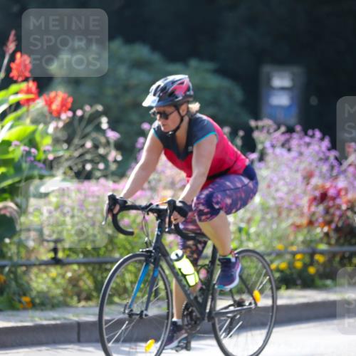 08.09.2024 - Stadtparktriathlon Zöllner http://msf.ph/oto/7028284 08.09.2024 10:59:44 Radfahren 351, 354, 355, 360, 362, 367, 371, 487, 501, 531 meine-sportfotos.de