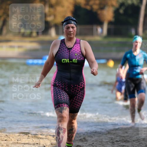 08.09.2024 - Stadtparktriathlon Michael Strokosch http://msf.ph/oto/7028286 08.09.2024 10:15:29 Schwimmen 266, 273, 289, 296, 315, 335 meine-sportfotos.de