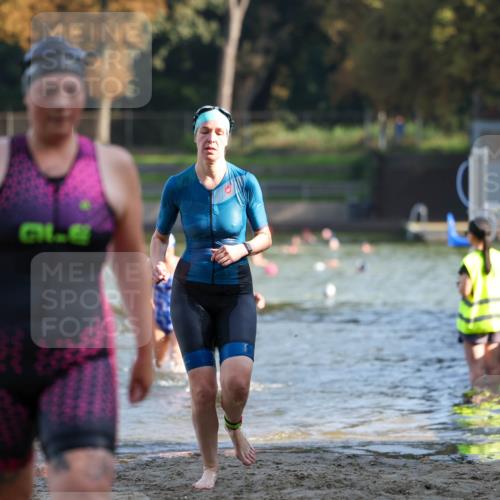 08.09.2024 - Stadtparktriathlon Michael Strokosch http://msf.ph/oto/7028300 08.09.2024 10:15:31 Schwimmen 266, 273, 289, 296, 315 meine-sportfotos.de