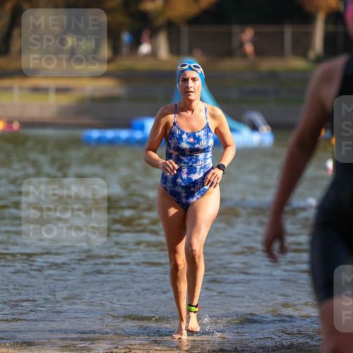 08.09.2024 - Stadtparktriathlon Michael Strokosch http://msf.ph/oto/7028339 08.09.2024 10:15:37 Schwimmen 266, 273, 315 meine-sportfotos.de