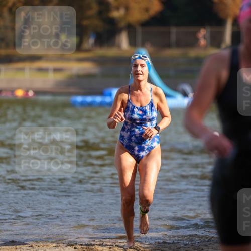 08.09.2024 - Stadtparktriathlon Michael Strokosch http://msf.ph/oto/7028344 08.09.2024 10:15:38 Schwimmen 266, 273, 315 meine-sportfotos.de