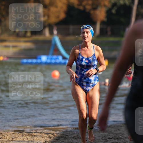 08.09.2024 - Stadtparktriathlon Michael Strokosch http://msf.ph/oto/7028360 08.09.2024 10:15:39 Schwimmen 266, 273, 315 meine-sportfotos.de
