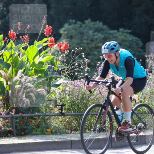 08.09.2024 - Stadtparktriathlon Zöllner http://msf.ph/oto/7028365 08.09.2024 11:00:04 Radfahren 315, 422, 437, 450, 471, 529, 541 meine-sportfotos.de