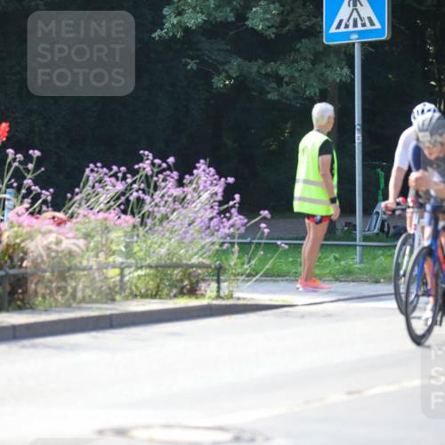 08.09.2024 - Stadtparktriathlon Zöllner http://msf.ph/oto/7028428 08.09.2024 11:00:25 Radfahren 276, 408, 415, 495, 525, 558 meine-sportfotos.de